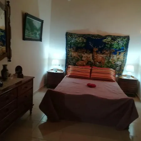 Holiday home Giotas House *